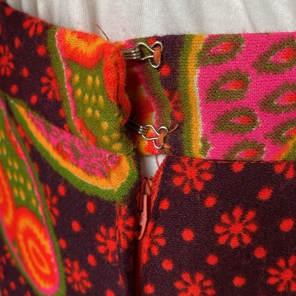 Vintage Malbe Floral Neon Mod Maxi Skirt, Size 15/16 - Picture 15 of 17